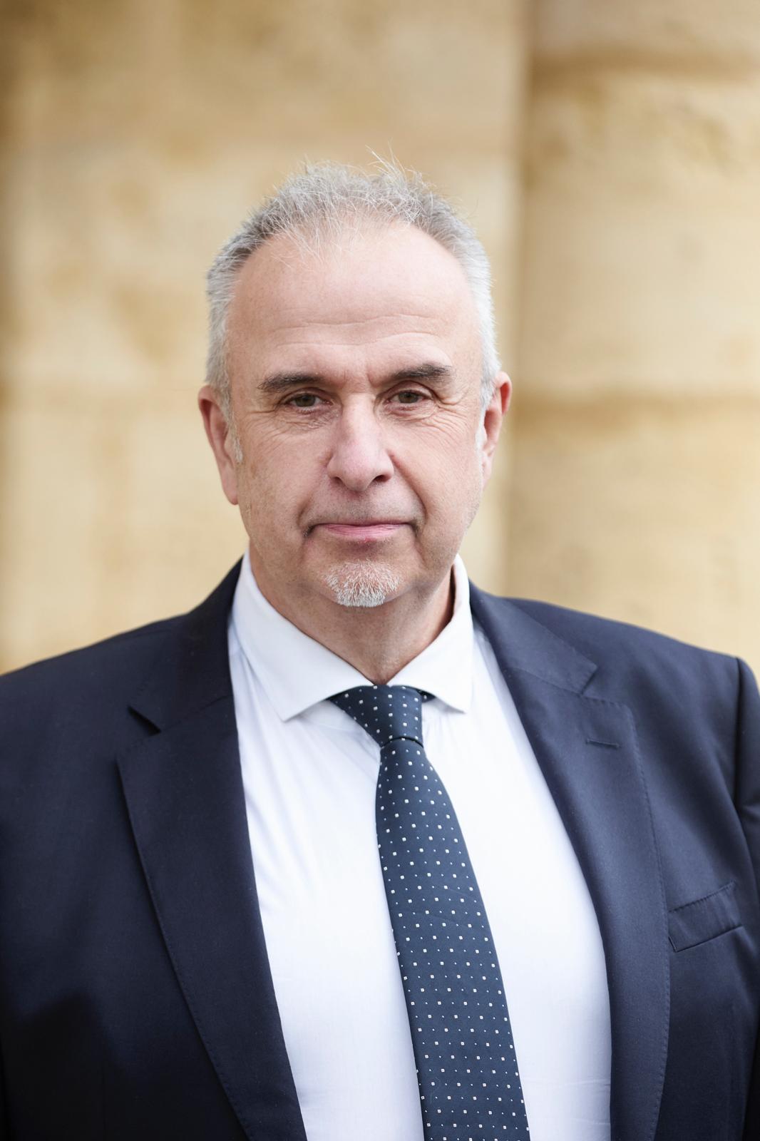 Portrait de Stéphane Maveyraud